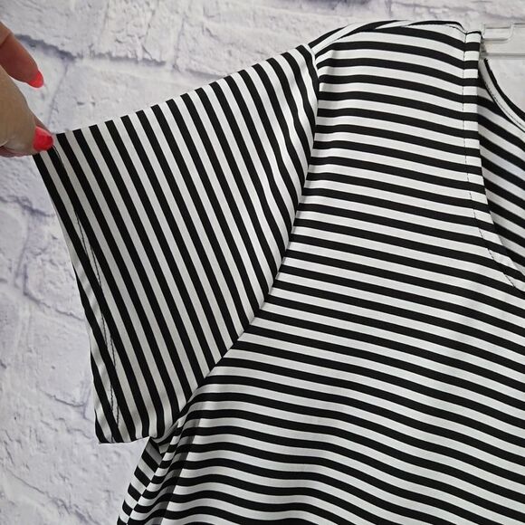 Maurices Striped T-shirt Dress Floral Embroidery Jersey Knit Shift A-Line Casual - Picture 7 of 13